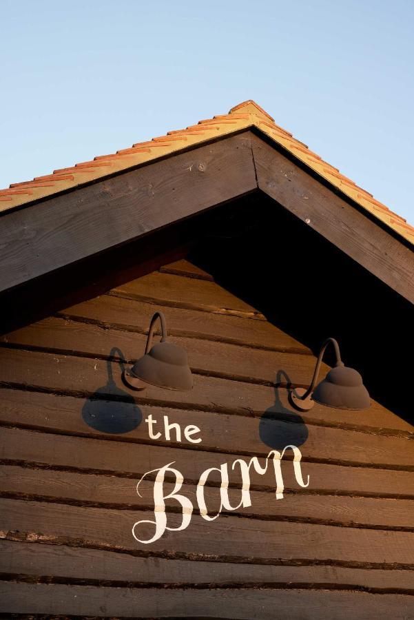 The Dog & Gun Inn Netheravon المظهر الخارجي الصورة